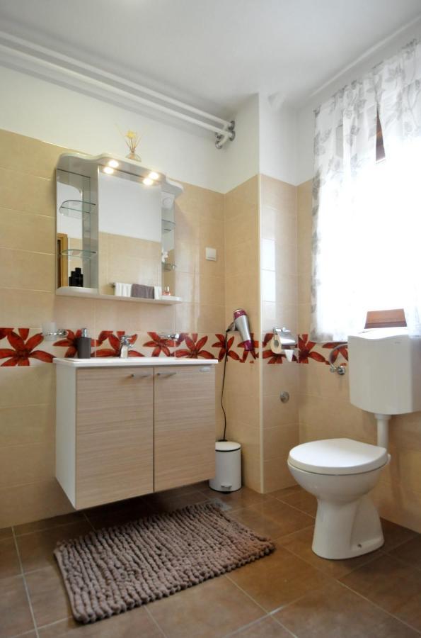 Apartman Lory Pula Ngoại thất bức ảnh
